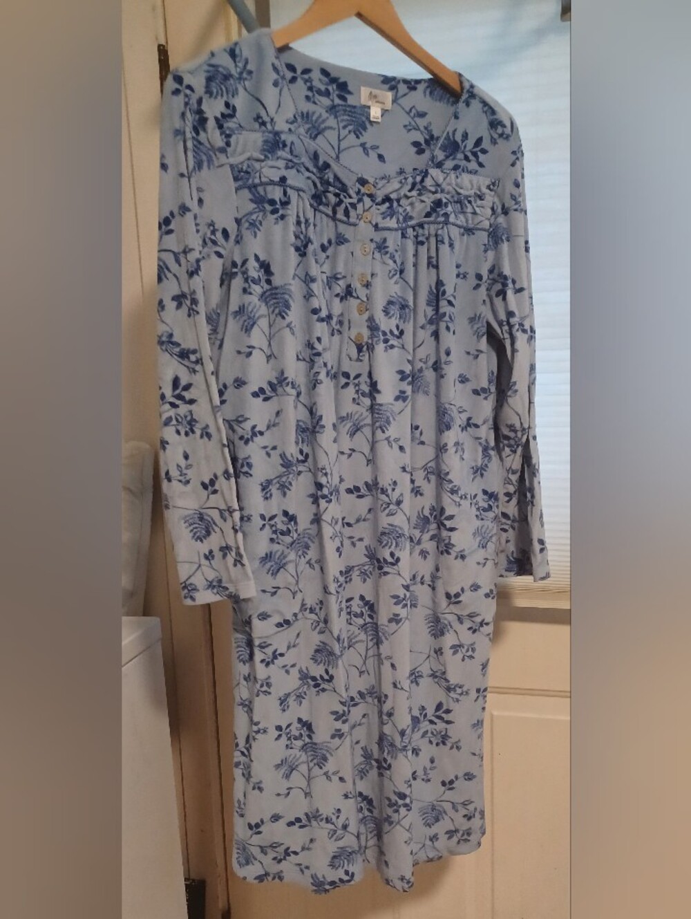 Aria Women's Blue Floral Long Sleeve Night Gown Sleep Dress Lounge Wear L